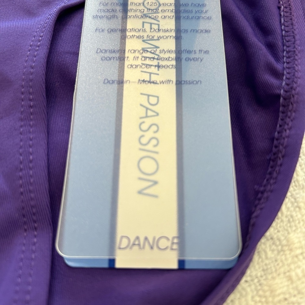 Danskin / Dancewear/ NWT/ Women's Purple Scoopneck Long Sleeve Leotard XL 14-16 - Picture 10 of 12